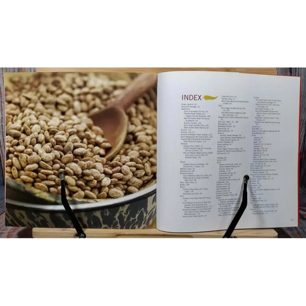 On the Chile Trail: 100 Great Recipes from Across America by Coyote Joe‎